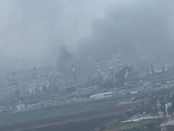 伊朗称“真实承诺-4”第65轮行动打击以色列炼油厂和美军基地